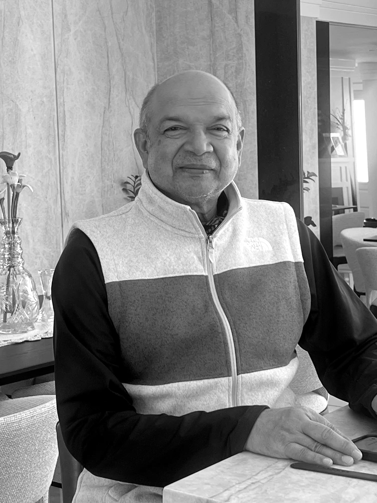 Portrait of Shamin Mohamed Sr., founder of Saver Plus Lighting Corp.
